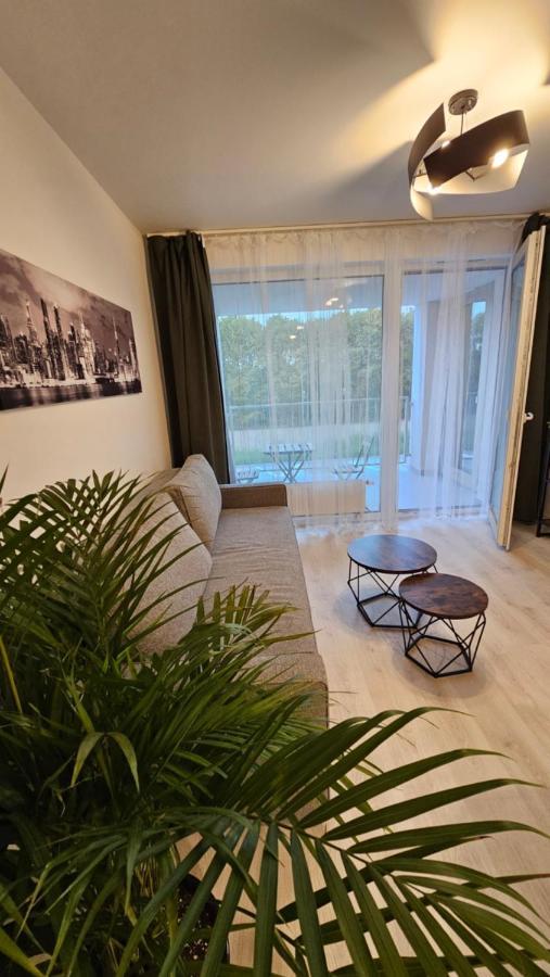 2 Room Apartment With Terrace, 2Ak Bratislava Exterior foto