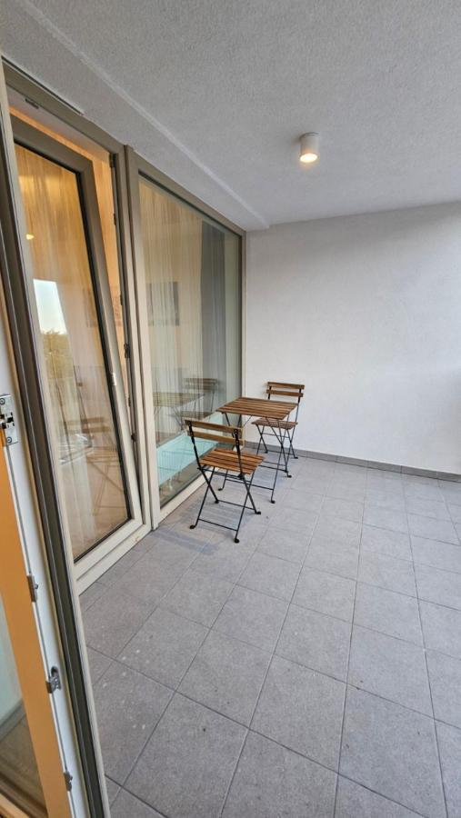 2 Room Apartment With Terrace, 2Ak Bratislava Exterior foto